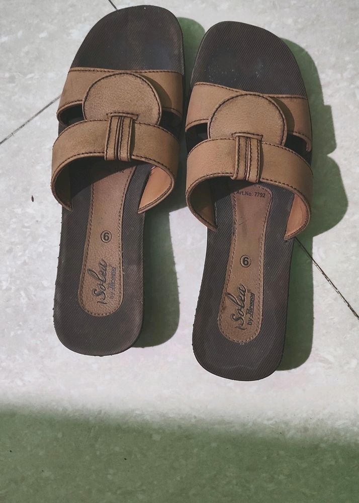 Sandal