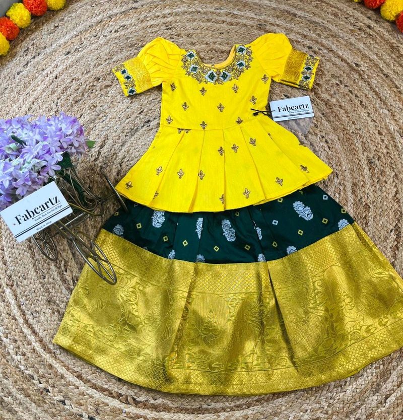 Girls Lehnga Choli