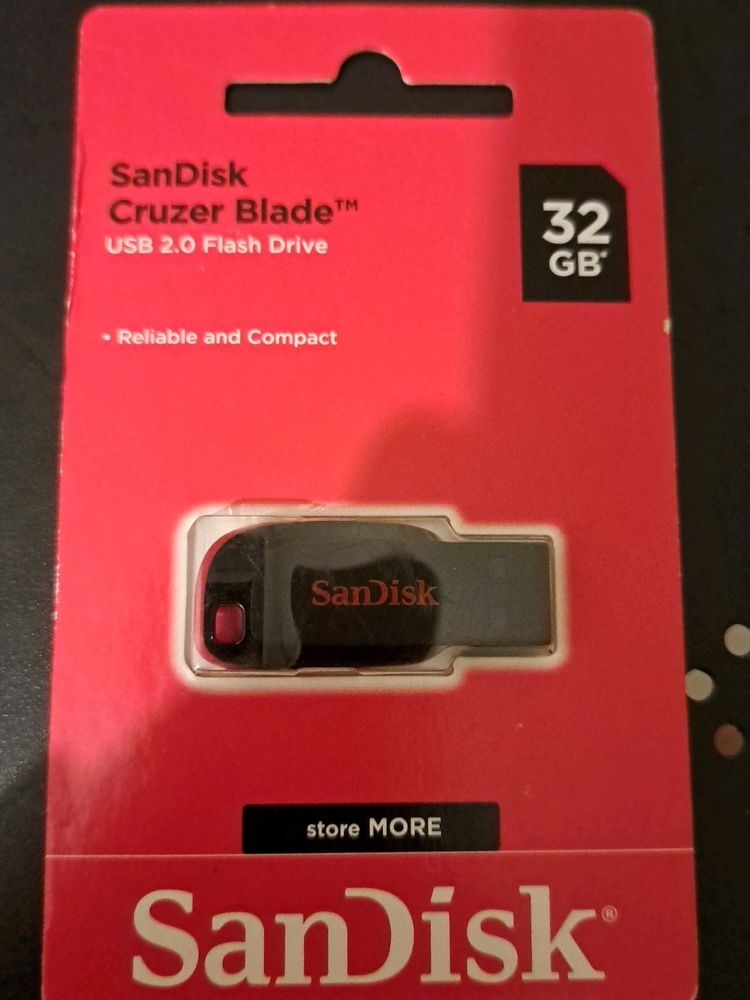 SanDisk USB 2.0 Flash Drive, 32 GB New