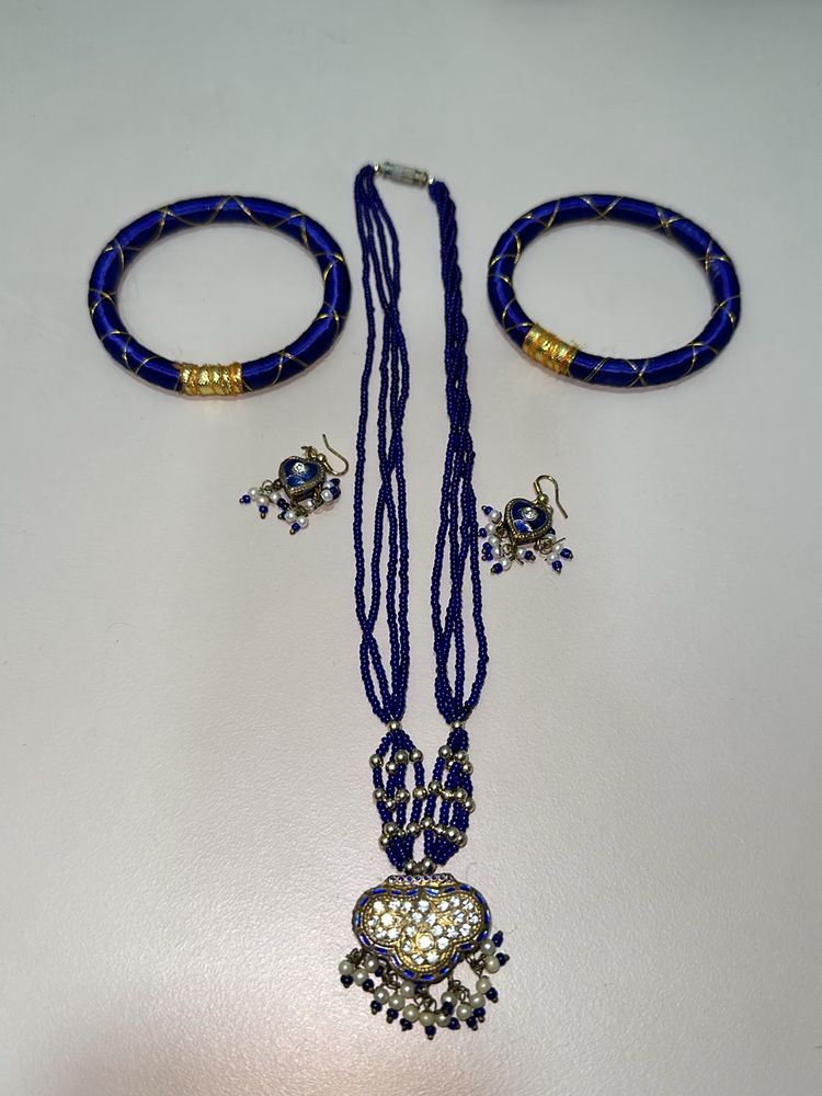 Beautiful Jaipuri Jewellery Set