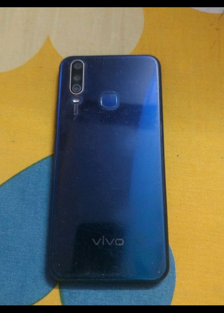 Vivo-Y15