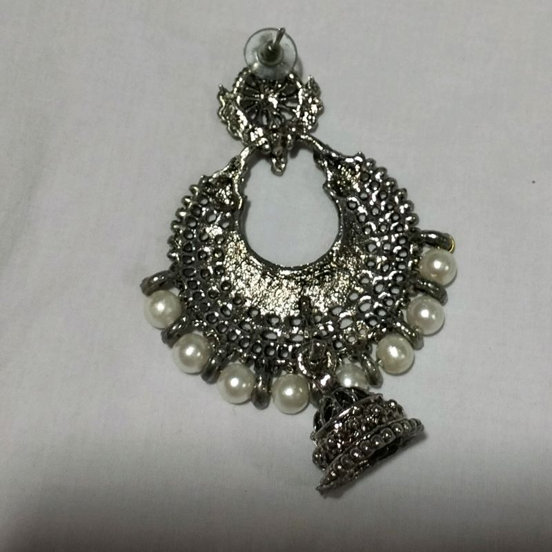 Oxidised Earings With Pearl