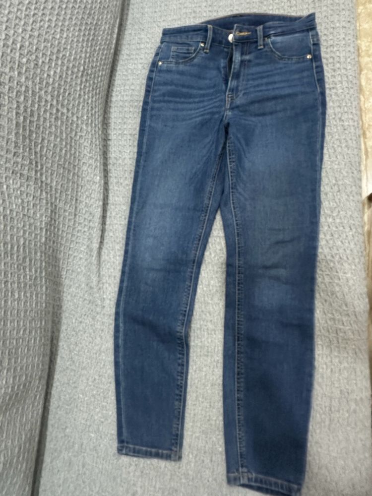 H&M High Rise Skinny Jeans