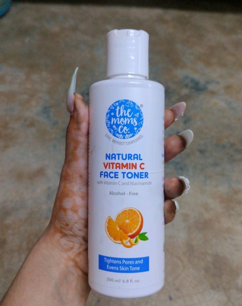 The Moms Co. Natural Vitamin C Face Toner