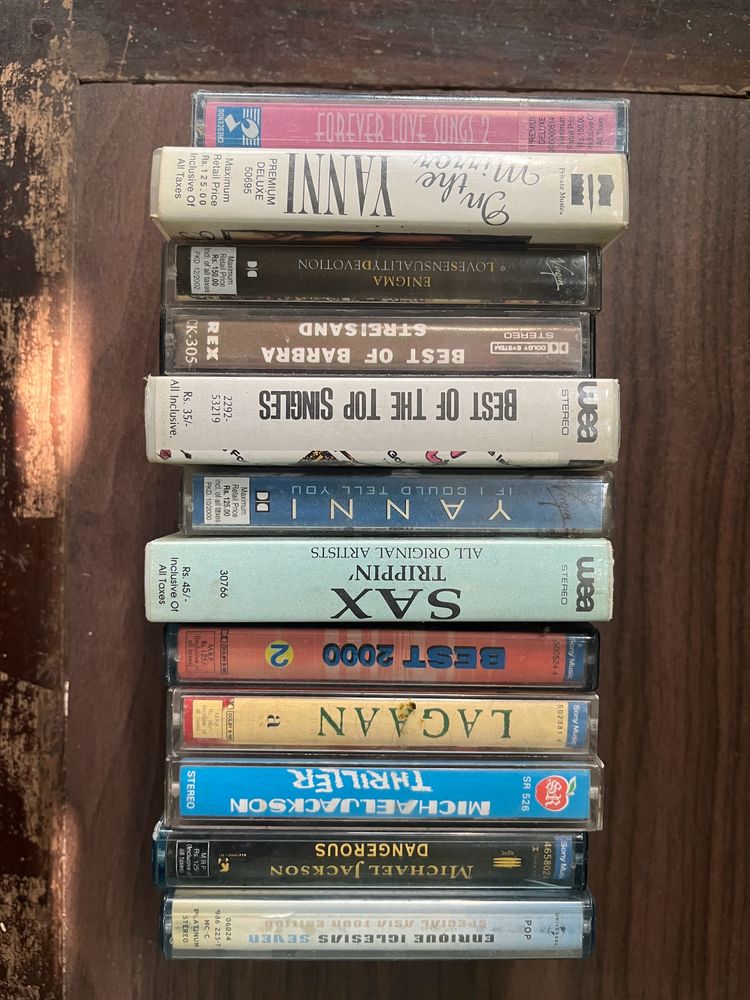 LOT Of 12 Audio Cassettes