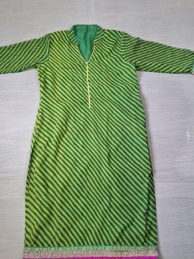 Green Kurti