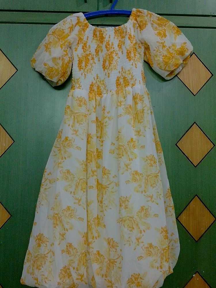 Floral Yellow N White Dress For Girls.