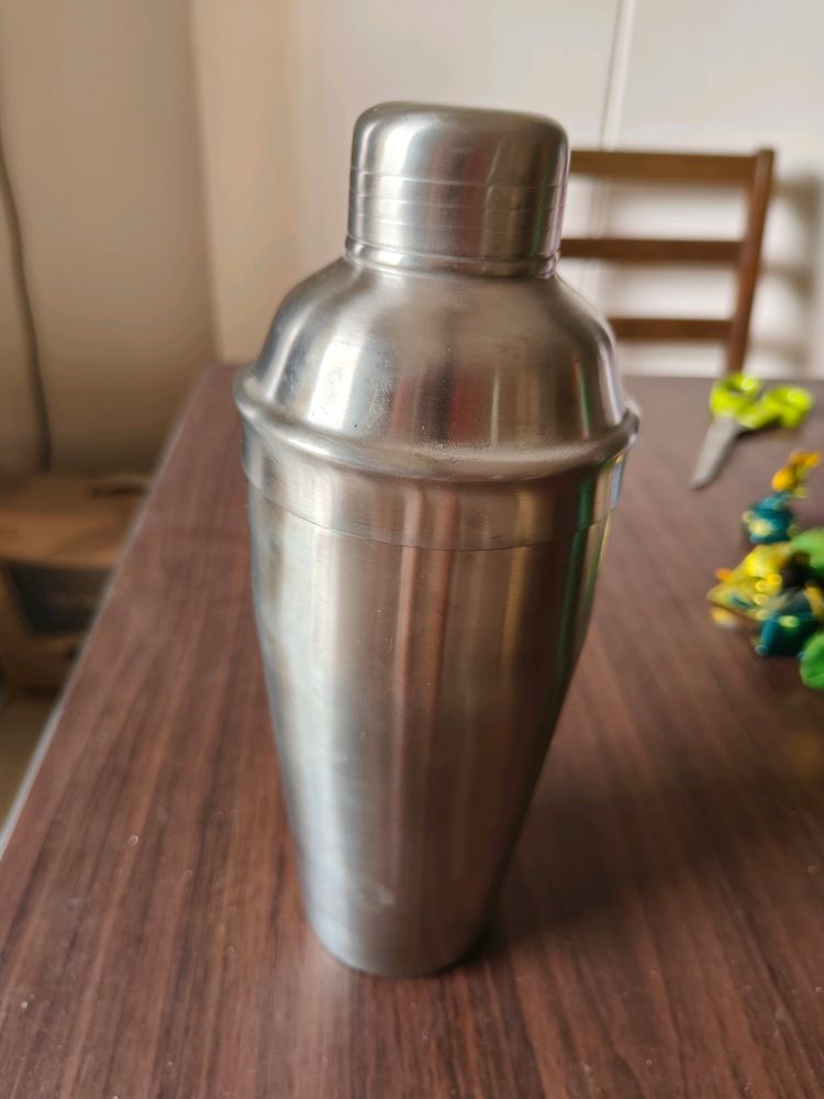 Cocktail Shaker