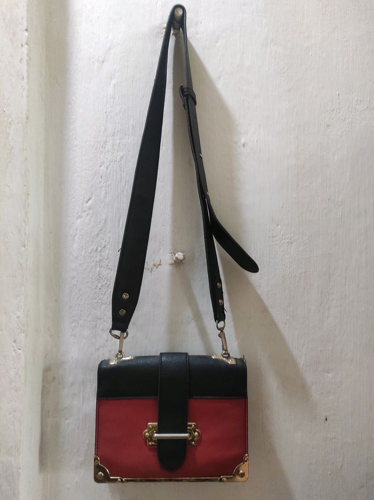 Sling Bag