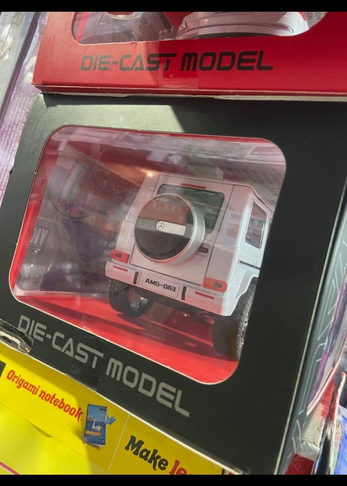 Brand New Seal Pack Die Cast G-wagon Model