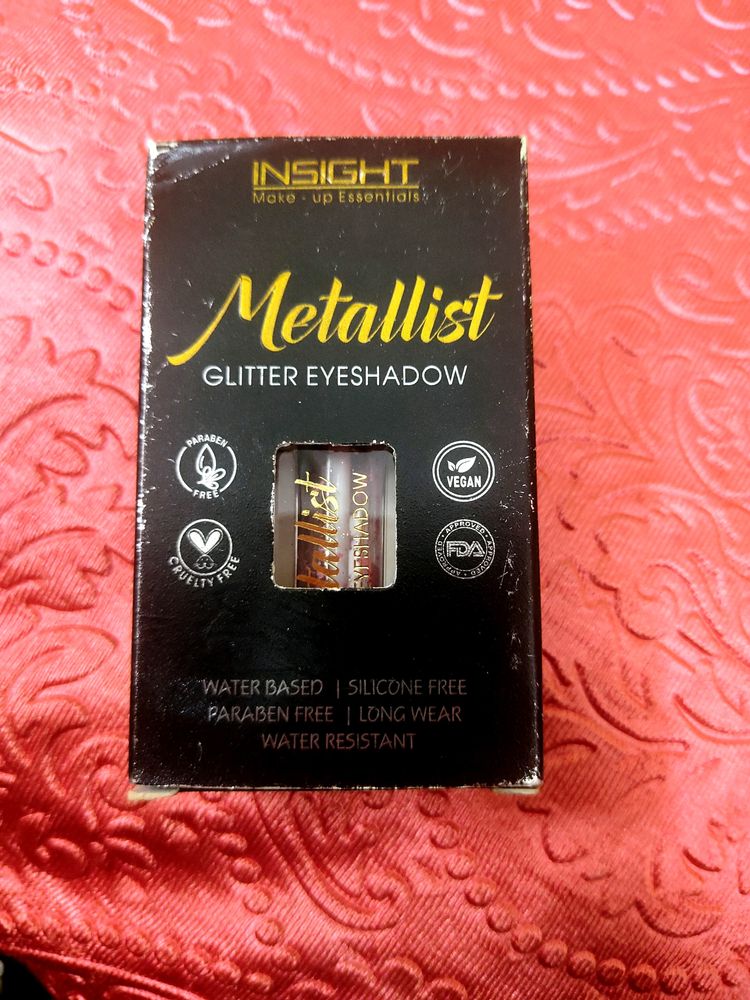 Insight Glitter Liquid Eyeshadow