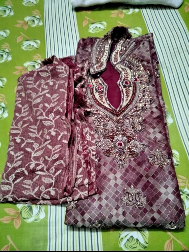 Kurta And Stole