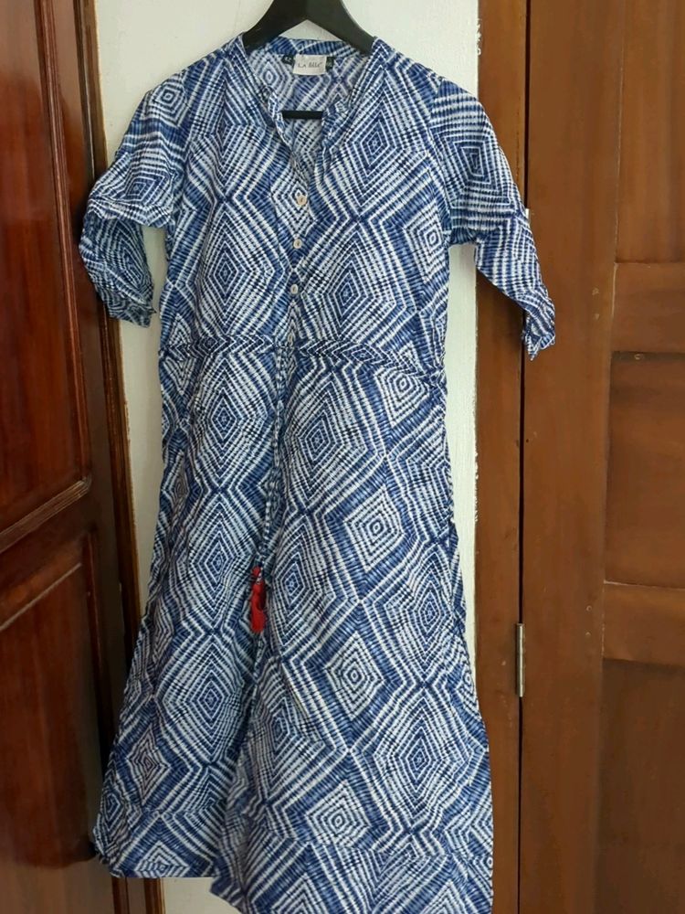 Blue And White Everyday Kurthi