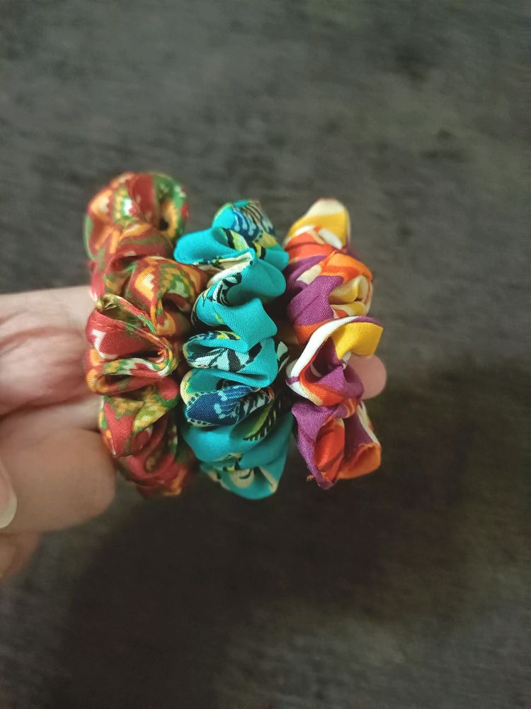 New Printed Scrunchies Combo