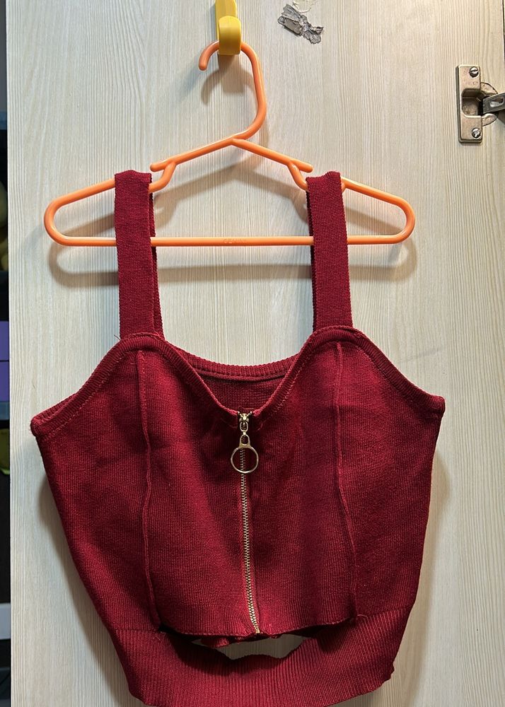 maroon crop zip up top