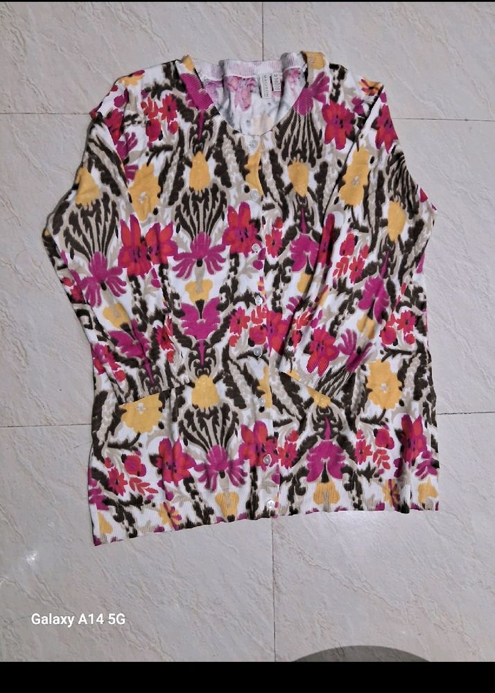 florel print wollen top