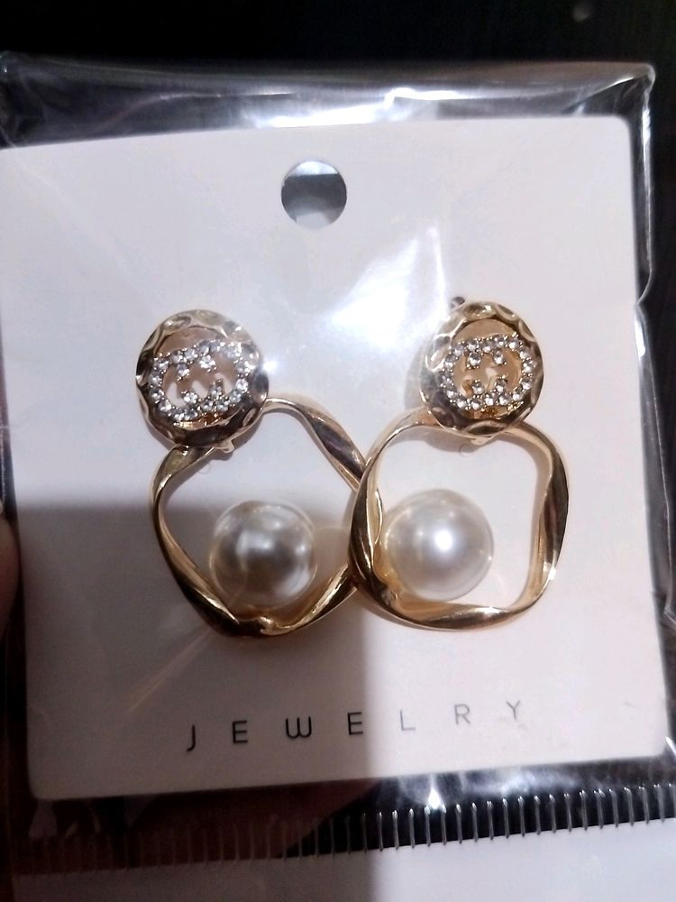 Korean Pearl Stone Earring