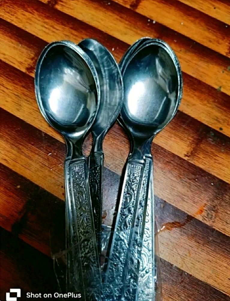 24 Spoons Set