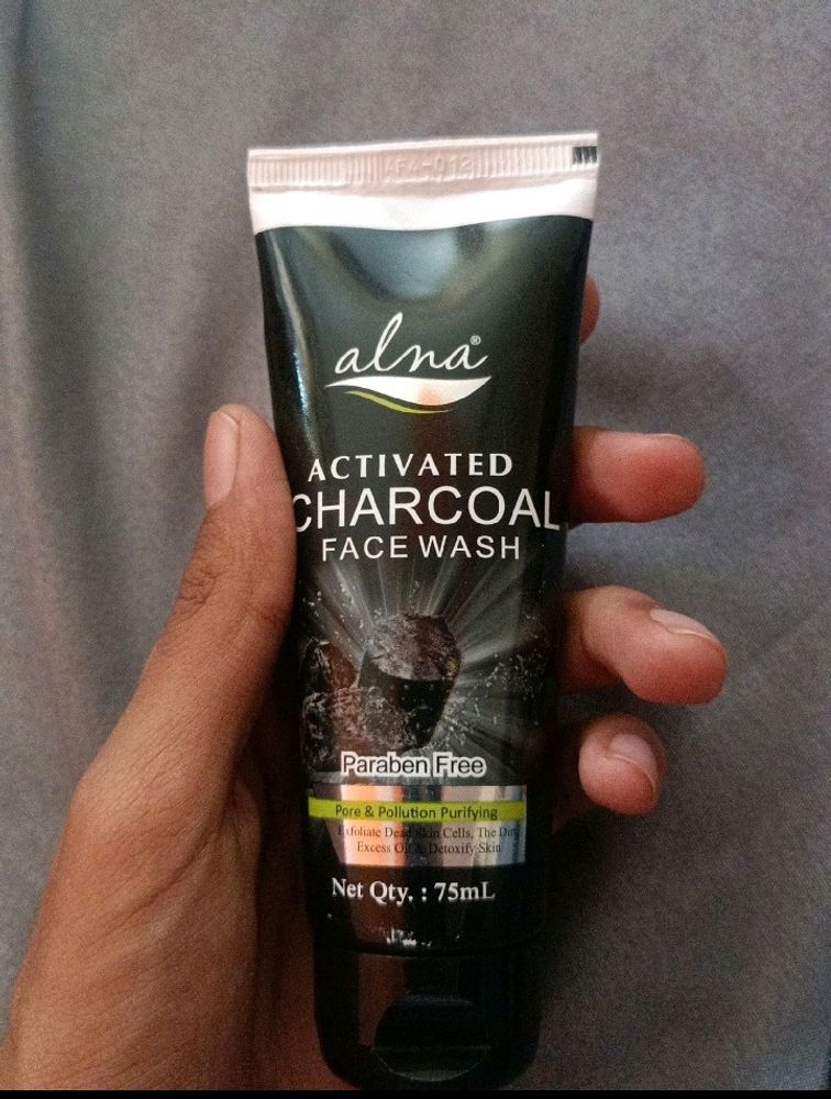 Alna Charcoal Face Wash New With Tag