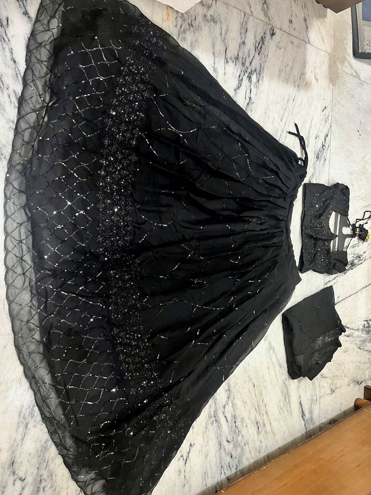 Black Lehnga Choli