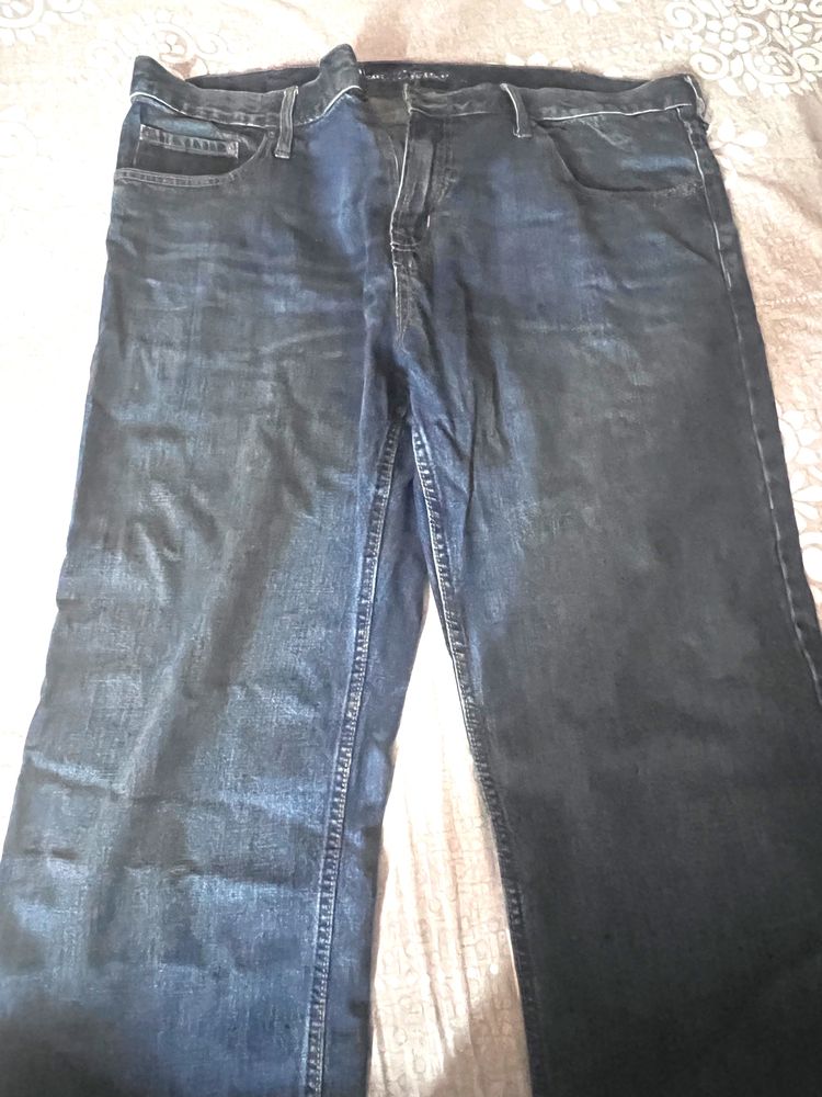 Old Navy Denim Jeans 42-44 Size Waist