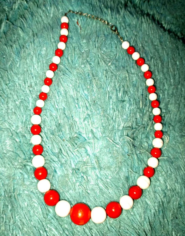 Red White Beads Necklace