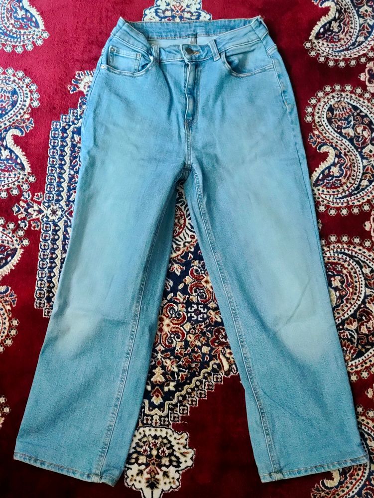 Sea Blue Straight Fit Jeans In Perfect Condition