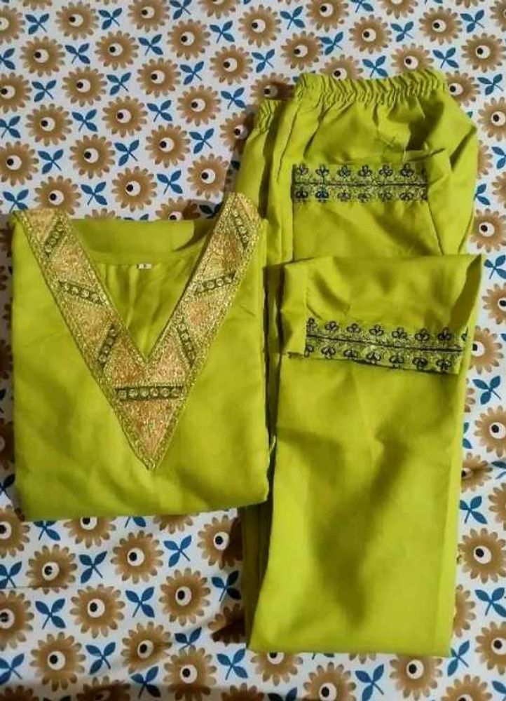 KURTI PANT SET💚