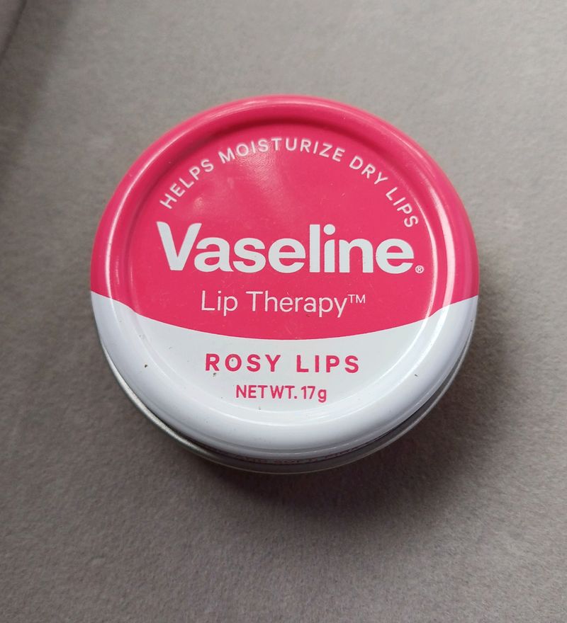 💥🆕️ Vaseline Lip Therapy - Rosy Lips