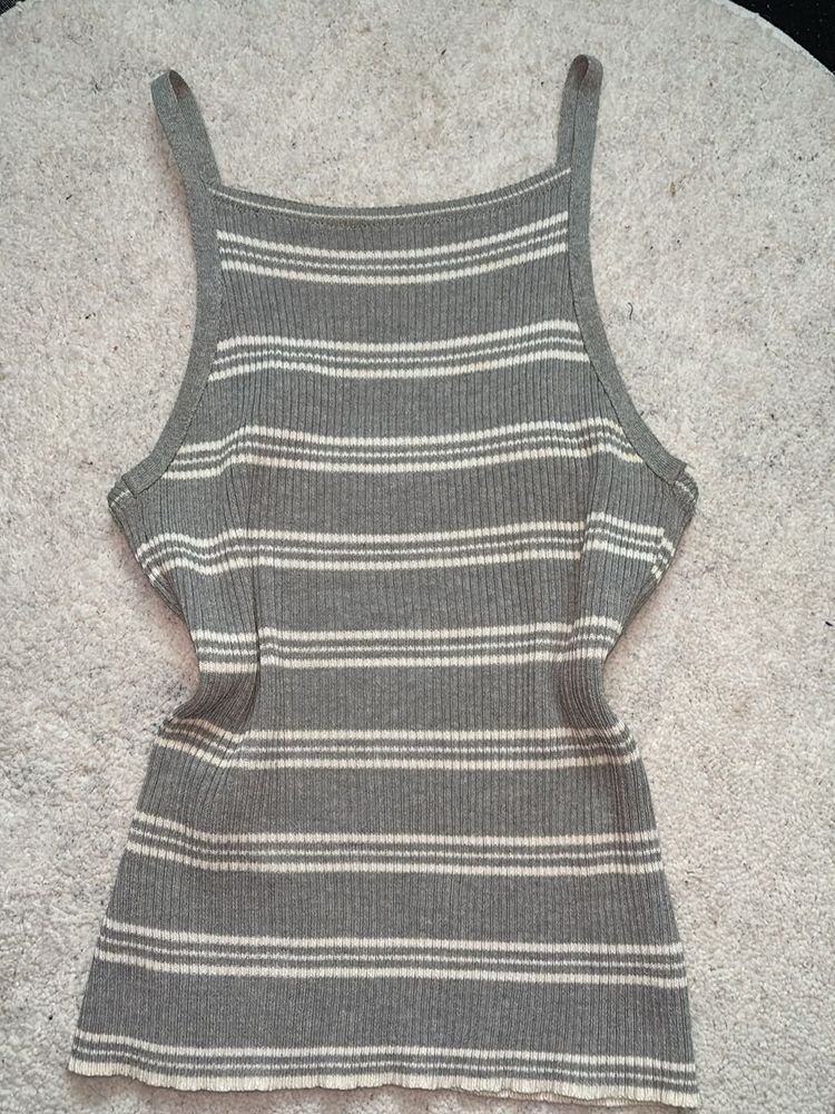 Backless Grey Ribbed Strappy Top