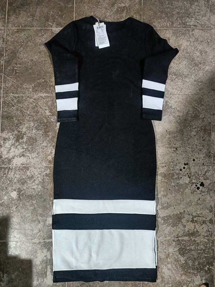 Round-Neck Bodycon Dress