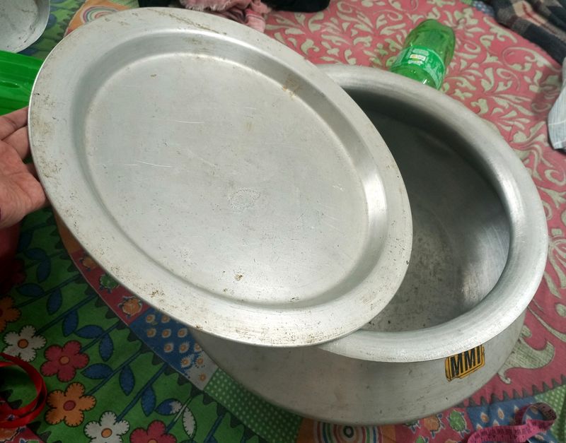 Big Aluminium Handi /Degh With Lid In ₹1999♥