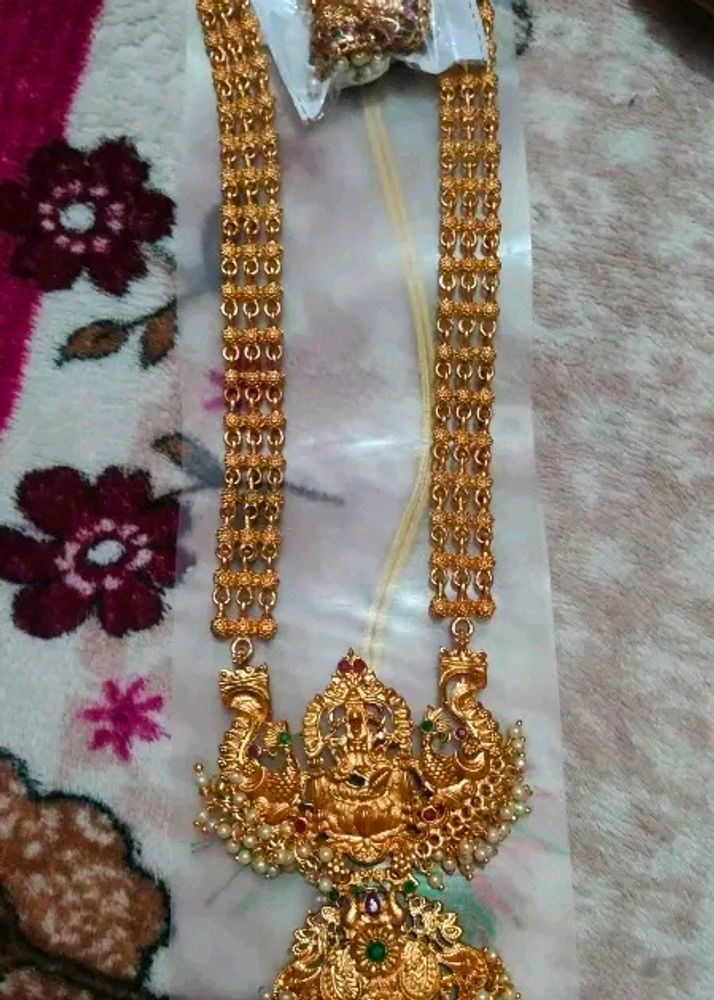 Temple Jewelry Set