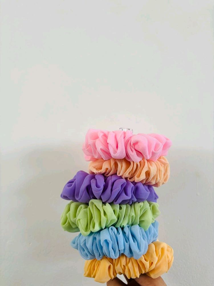 Colourful Scrunchies 💗