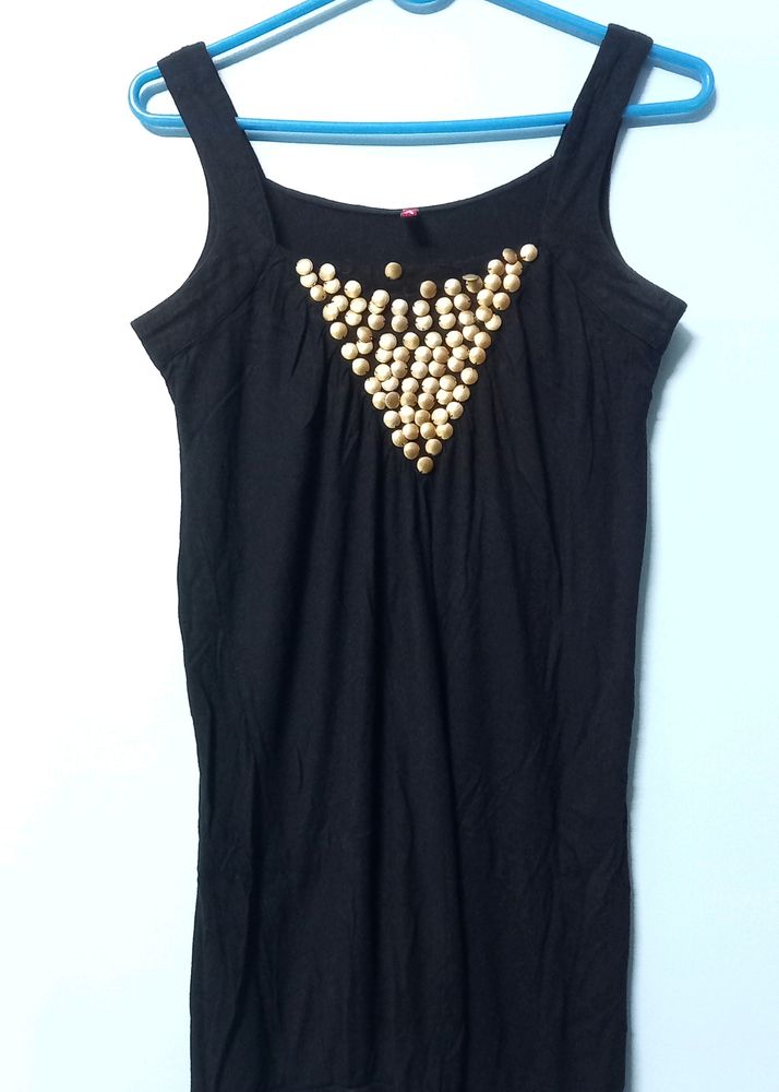 Women Black Top