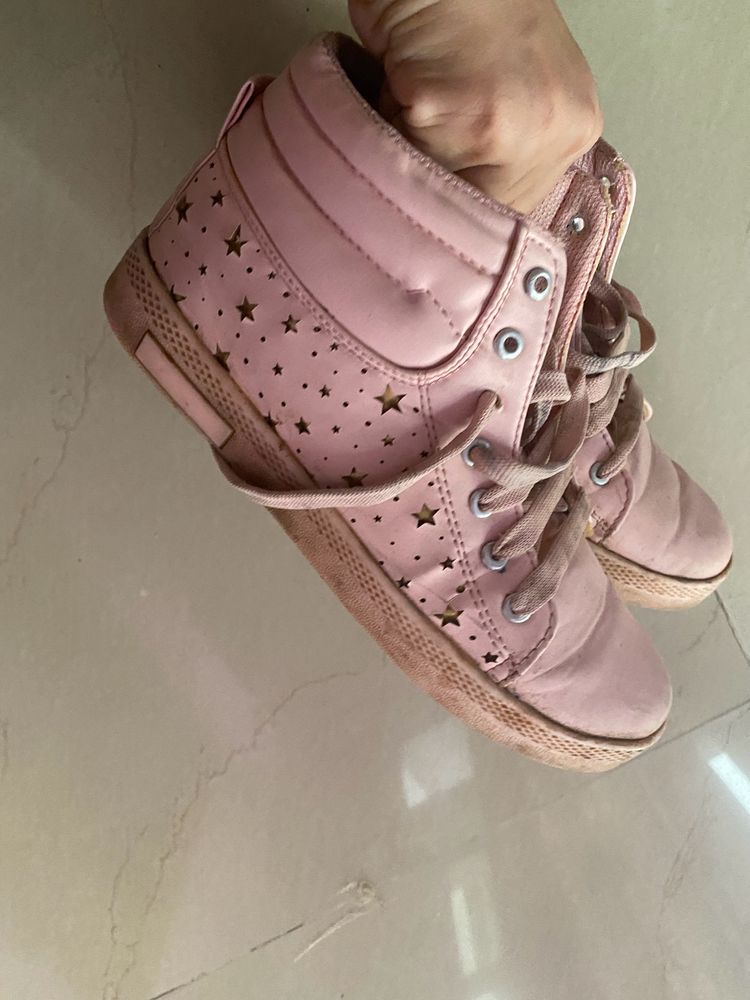 Pink Sneaker