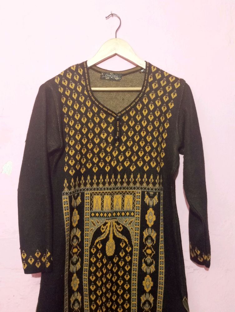 Designer Winter Kurta With Pockets