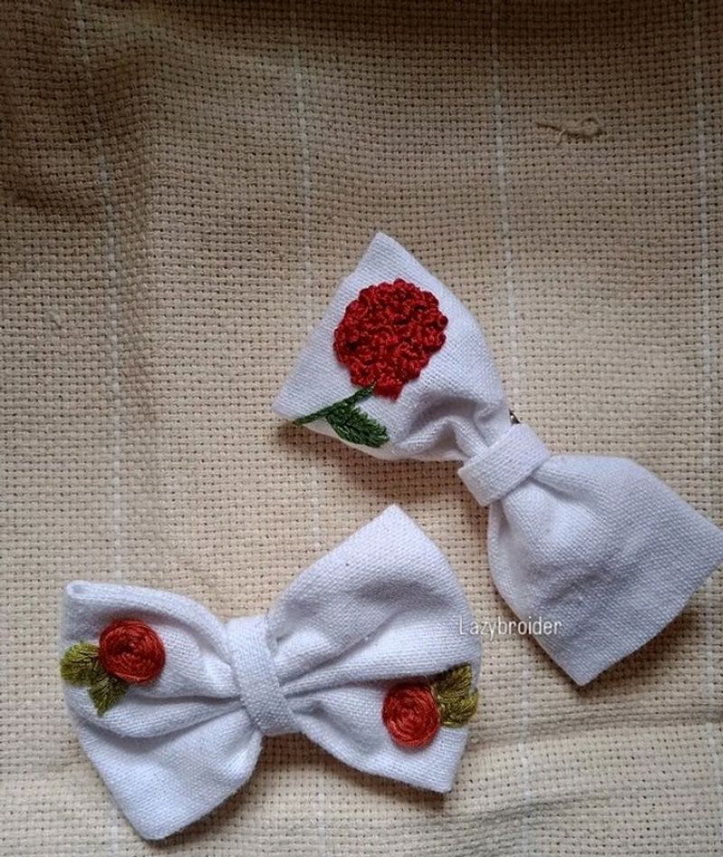 Hand Embroidered Bow Clips