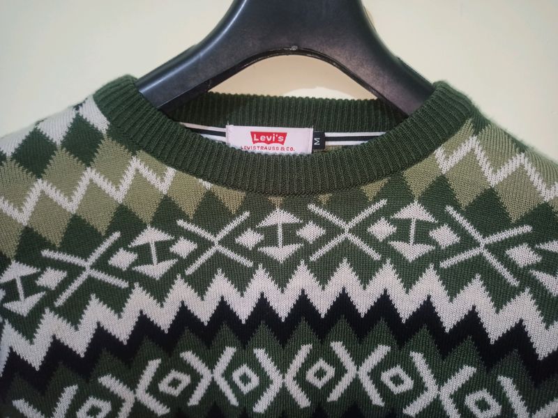 Levi's Sweater