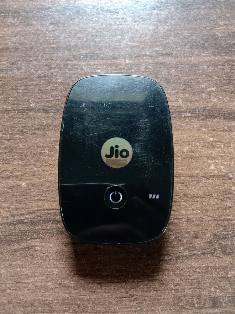 JioFi M2S | 4G Router from Jio | Pocket Wifi