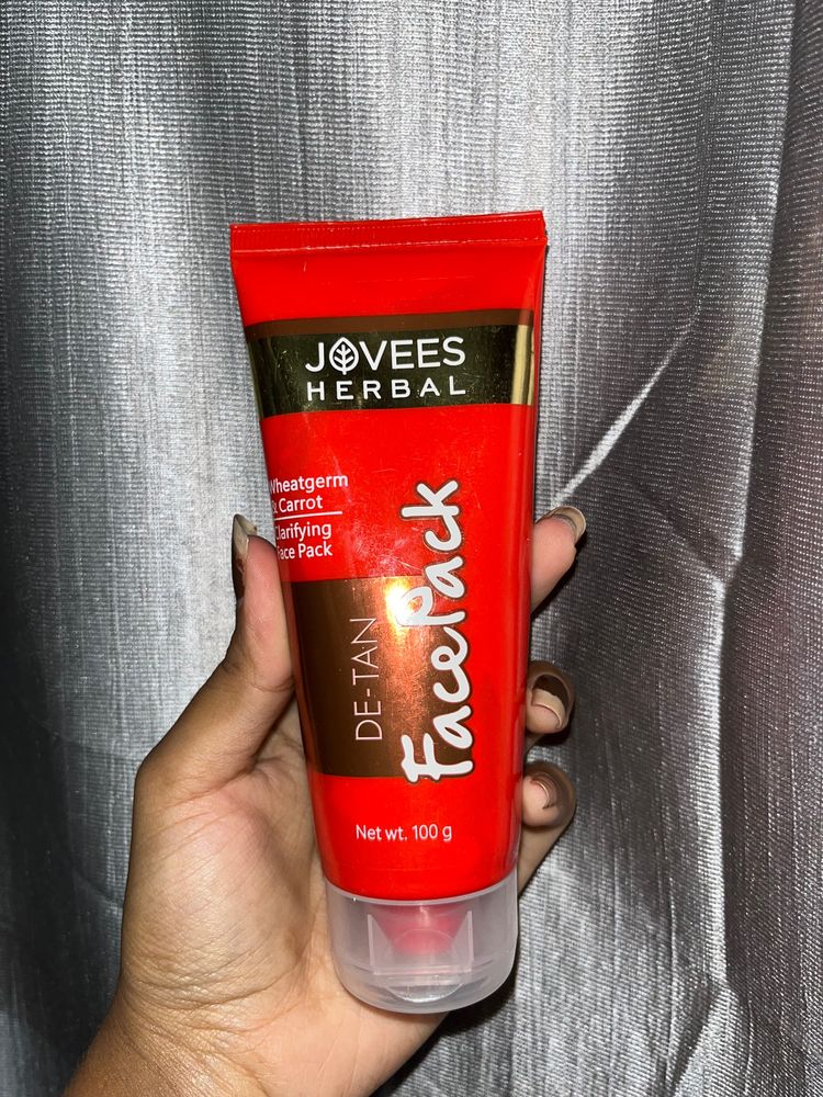 Jovees Herbals De Tan FacePack