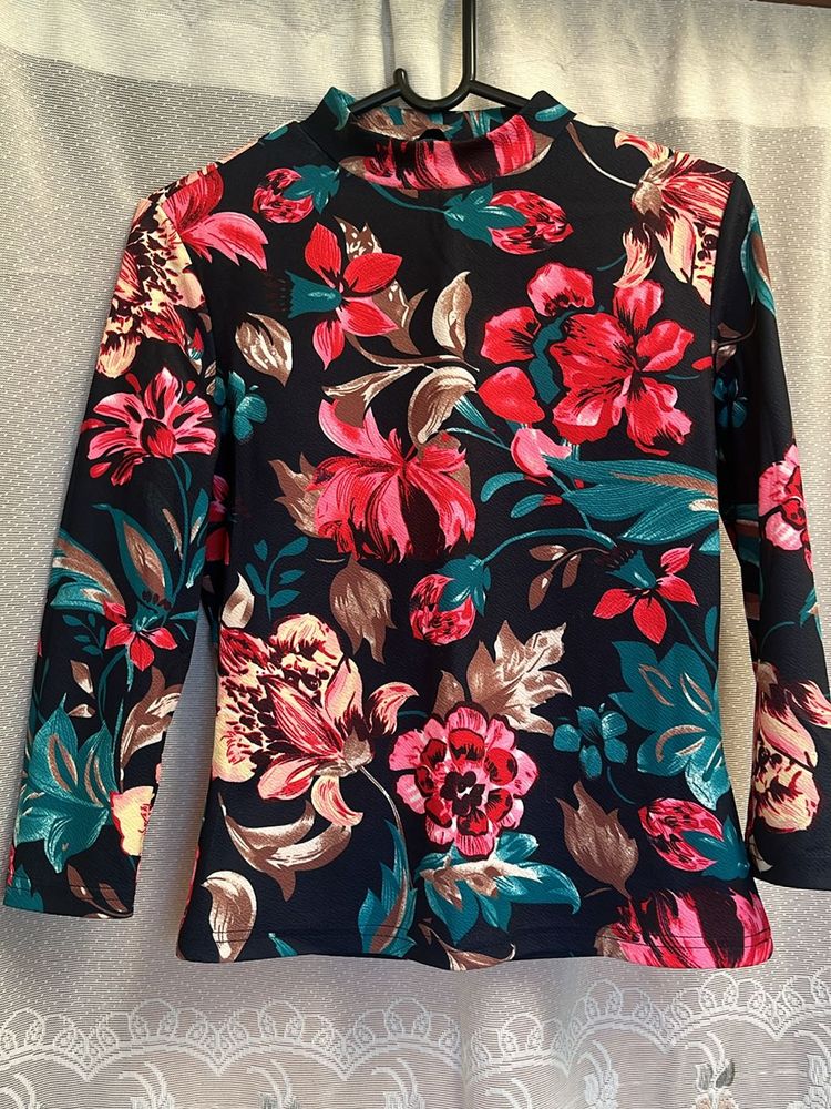 Floral Mock Neck Top