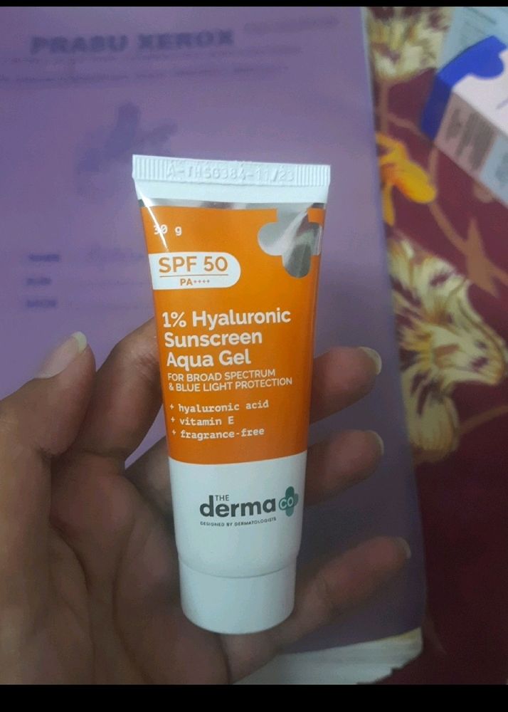 The Derma Co 1% Hyaluronic Acid Sunscreen