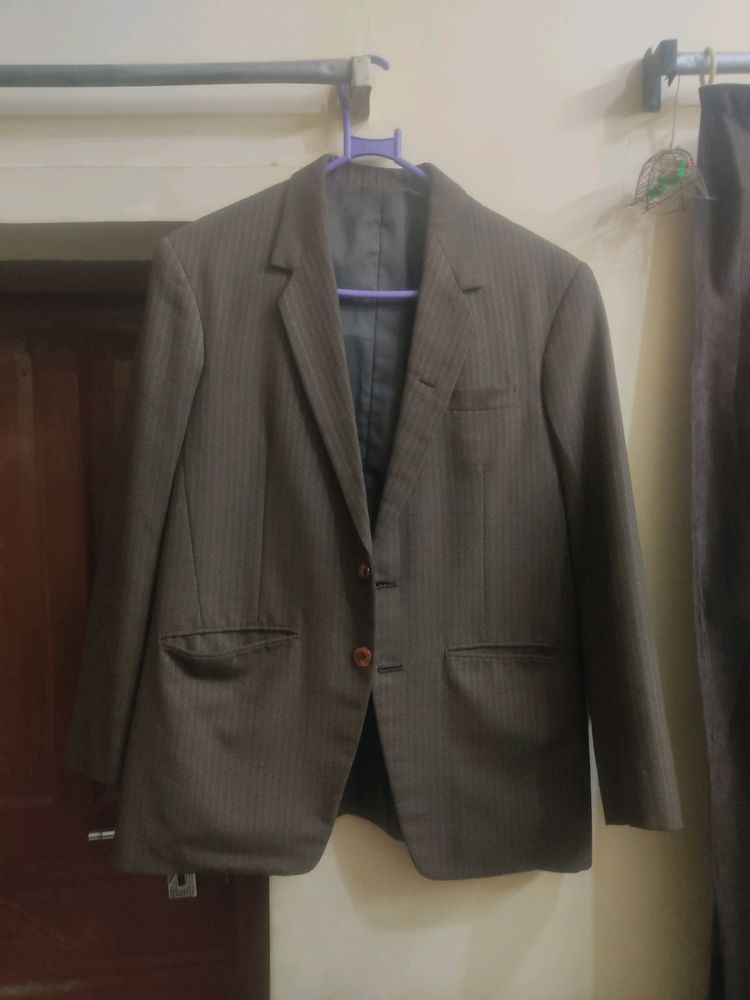 Men's Coat With Koti and Tie