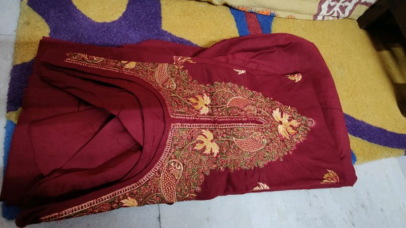 Beautiful Kashmiri Suit Set