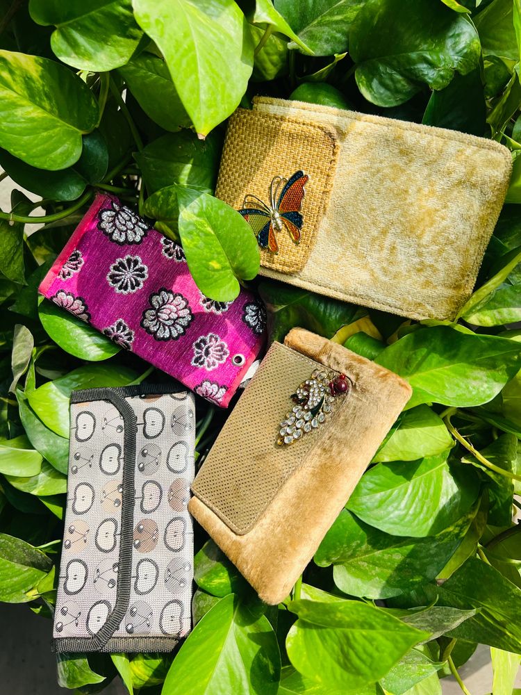 Combo Of 4 Wallets (women)