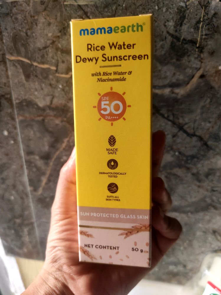 Mamaearth Rice Water Dewy Sunscreen