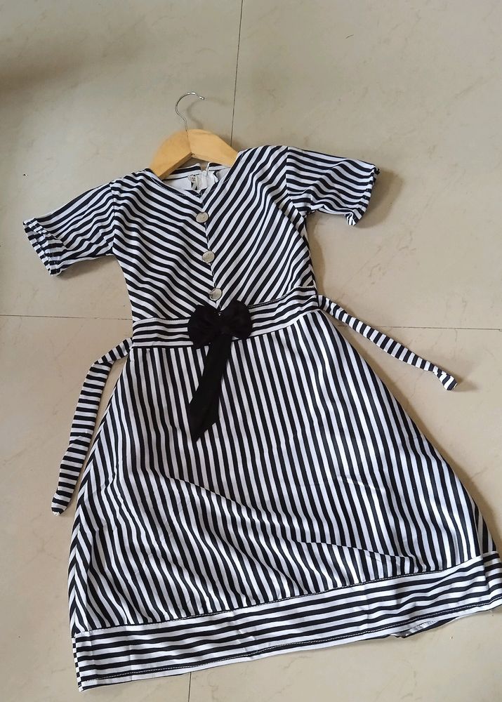 Girls Dress_4-6 years_A line Dress