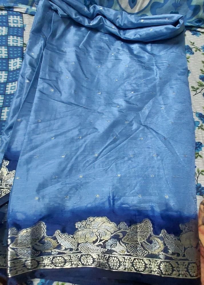 Beautiful Soft Silk Saree With Blouse