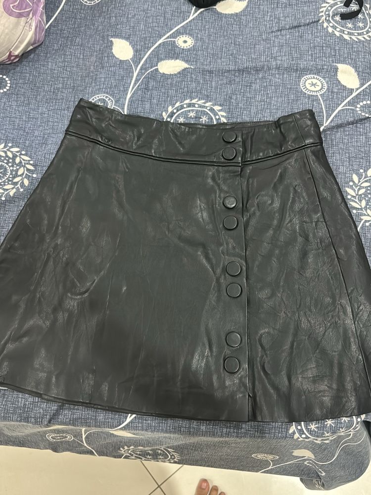 Zara Traffauluc Leather Skirt